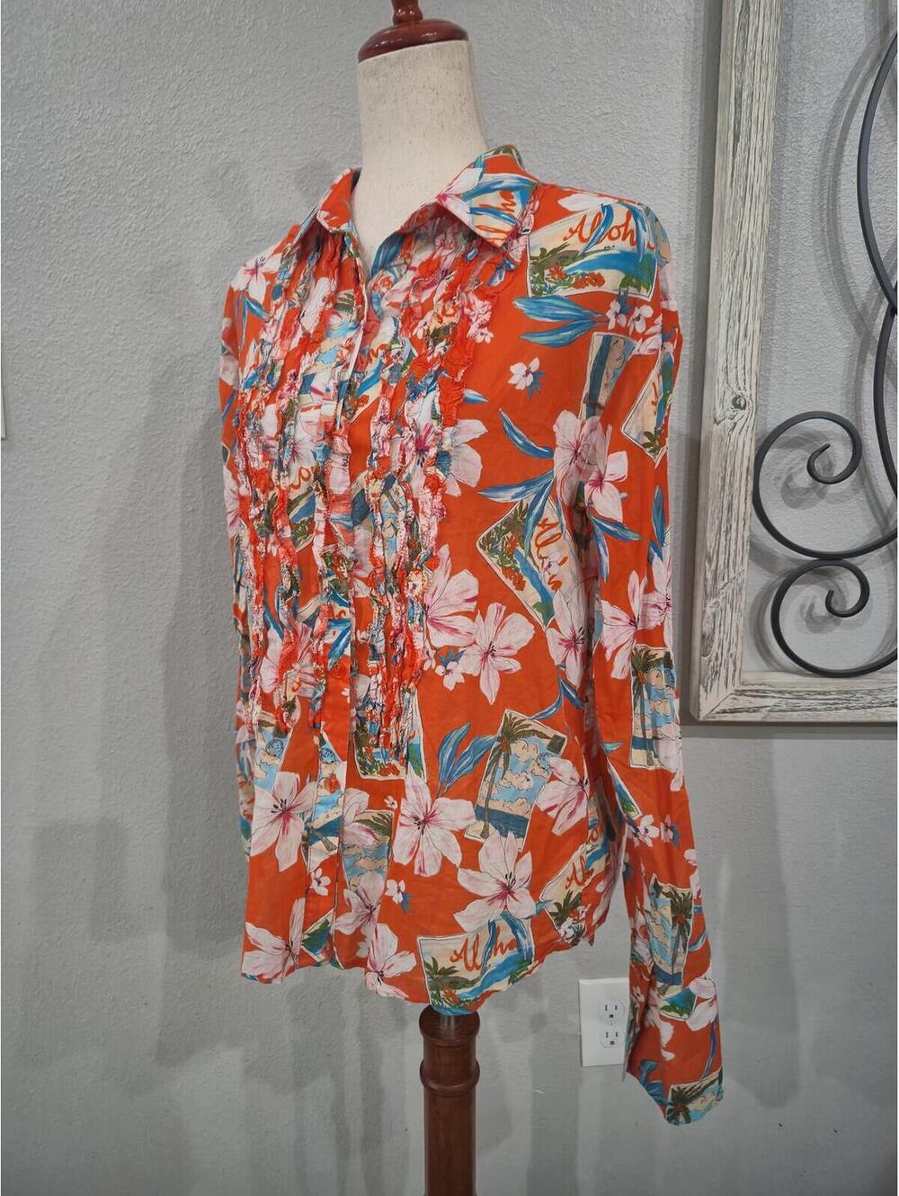 LE SUPERBE Chemise Kahuna Tux Blouse Size smalluse - Picture 5 of 8